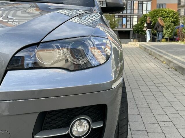 Серый БМВ Х6, объемом двигателя 3 л и пробегом 200 тыс. км за 16999 $, фото 1 на Automoto.ua