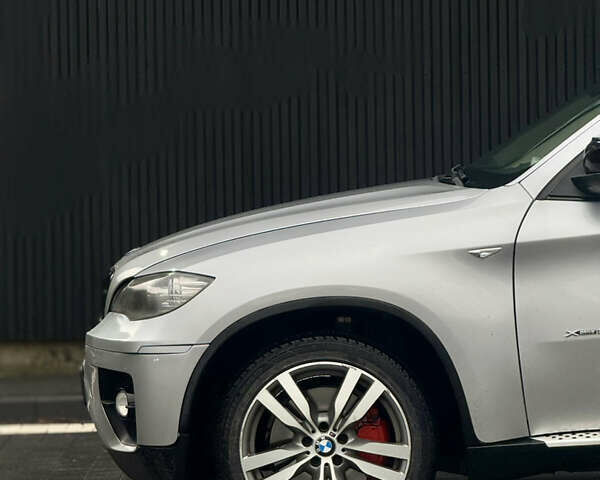 Серый БМВ Х6, объемом двигателя 4.39 л и пробегом 236 тыс. км за 11900 $, фото 7 на Automoto.ua