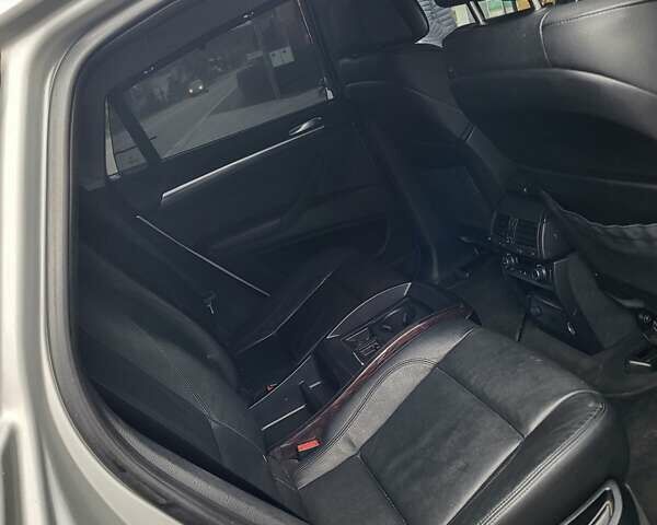 Серый БМВ Х6, объемом двигателя 4.39 л и пробегом 300 тыс. км за 21000 $, фото 1 на Automoto.ua