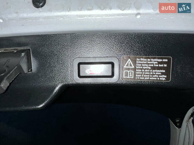 Сірий БМВ Х6, об'ємом двигуна 2.99 л та пробігом 289 тис. км за 19999 $, фото 62 на Automoto.ua