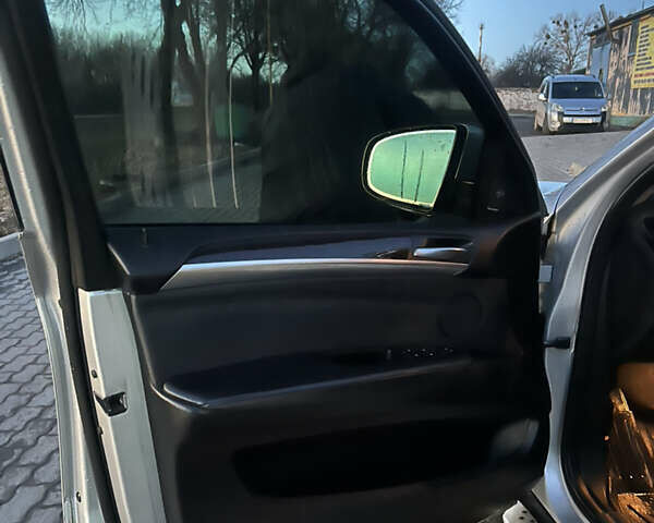 Сірий БМВ Х6, об'ємом двигуна 2.99 л та пробігом 289 тис. км за 19999 $, фото 53 на Automoto.ua