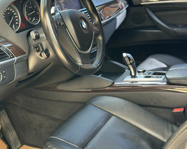 Сірий БМВ Х6, об'ємом двигуна 2.99 л та пробігом 265 тис. км за 19999 $, фото 5 на Automoto.ua