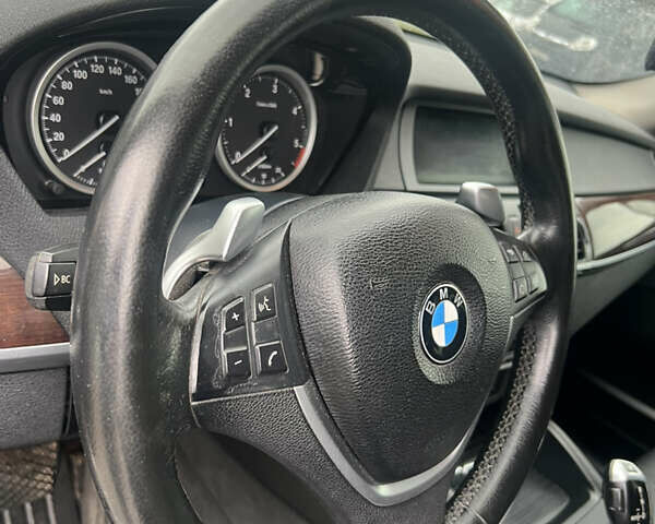 Сірий БМВ Х6, об'ємом двигуна 2.99 л та пробігом 289 тис. км за 19999 $, фото 32 на Automoto.ua