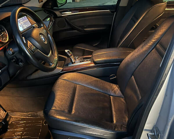 Сірий БМВ Х6, об'ємом двигуна 2.99 л та пробігом 289 тис. км за 19999 $, фото 56 на Automoto.ua