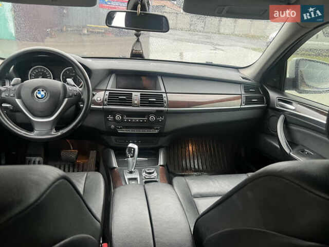 Сірий БМВ Х6, об'ємом двигуна 2.99 л та пробігом 289 тис. км за 19999 $, фото 18 на Automoto.ua