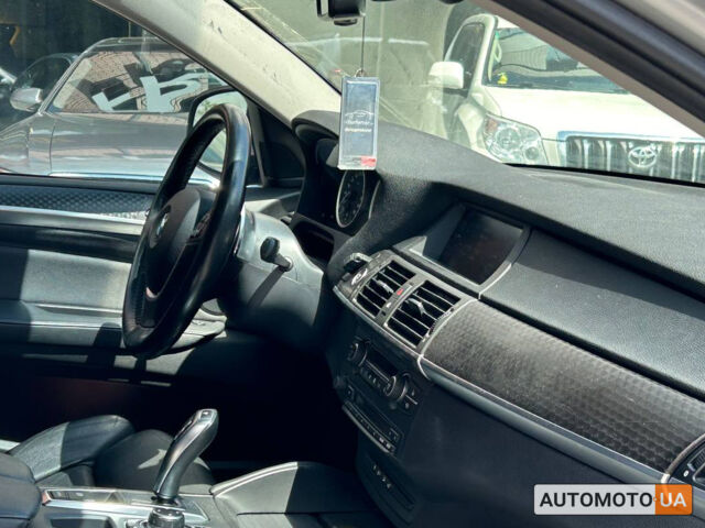Серый БМВ Х6, объемом двигателя 3 л и пробегом 137 тыс. км за 16900 $, фото 14 на Automoto.ua