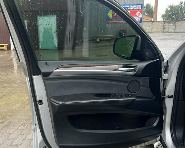 Сірий БМВ Х6, об'ємом двигуна 2.99 л та пробігом 289 тис. км за 19999 $, фото 14 на Automoto.ua