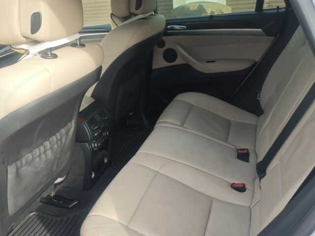 Сірий БМВ Х6, об'ємом двигуна 3 л та пробігом 238 тис. км за 17500 $, фото 5 на Automoto.ua