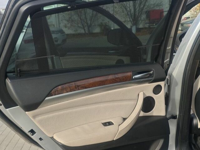 Сірий БМВ Х6, об'ємом двигуна 3 л та пробігом 238 тис. км за 17500 $, фото 6 на Automoto.ua