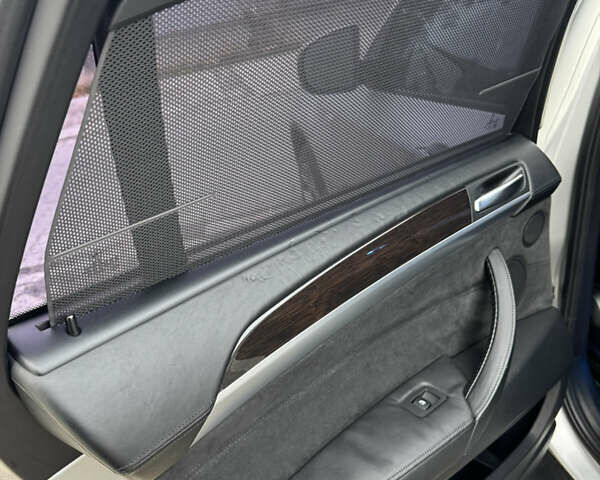 Серый БМВ Х6, объемом двигателя 2.99 л и пробегом 261 тыс. км за 18900 $, фото 8 на Automoto.ua