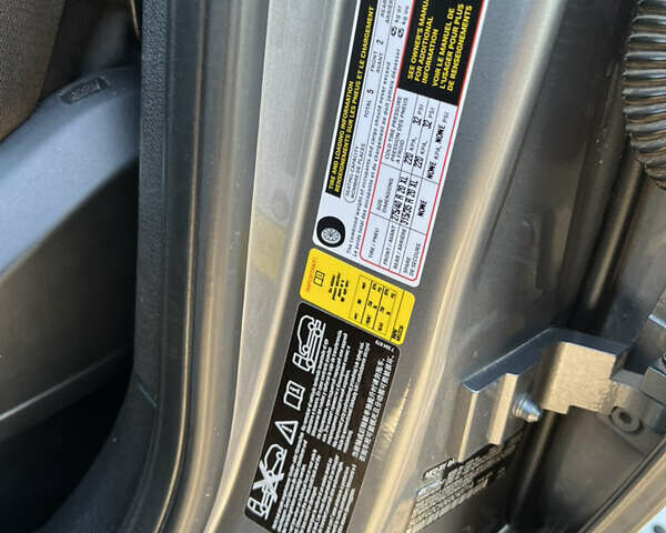 Серый БМВ Х6, объемом двигателя 2.98 л и пробегом 216 тыс. км за 19500 $, фото 26 на Automoto.ua