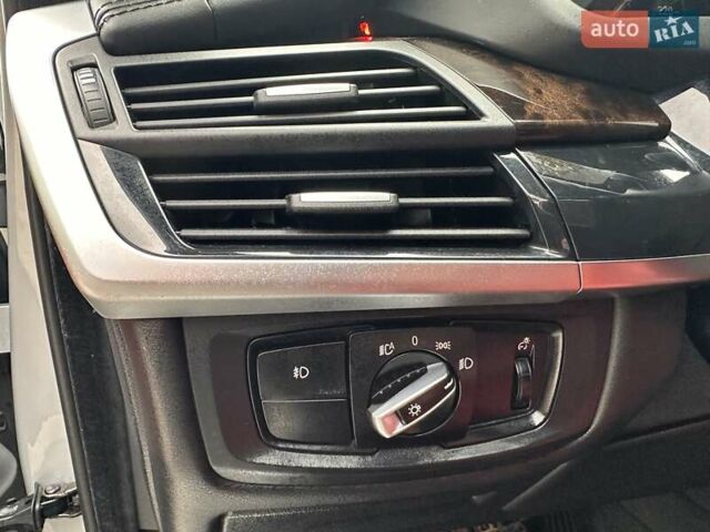 Серый БМВ Х6, объемом двигателя 4.39 л и пробегом 165 тыс. км за 26999 $, фото 123 на Automoto.ua