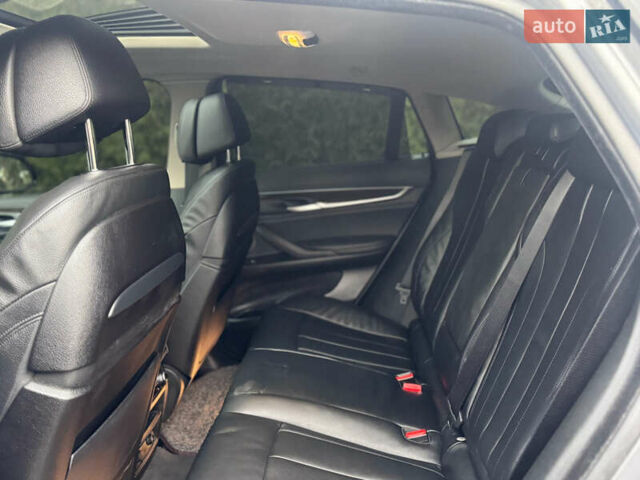 Серый БМВ Х6, объемом двигателя 2.99 л и пробегом 98 тыс. км за 33800 $, фото 52 на Automoto.ua