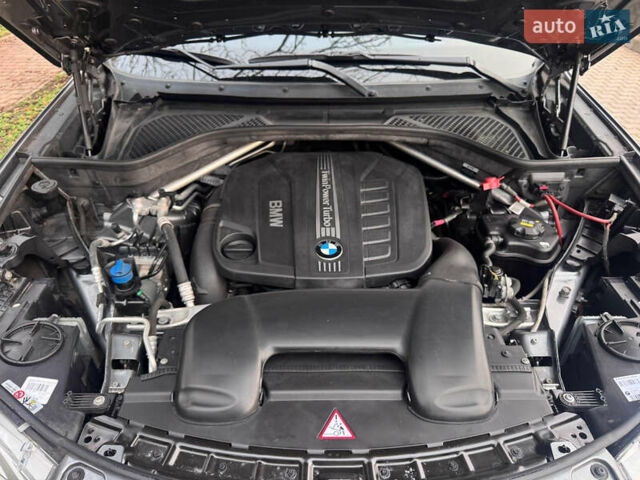 Серый БМВ Х6, объемом двигателя 2.99 л и пробегом 98 тыс. км за 33800 $, фото 65 на Automoto.ua