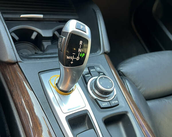 Серый БМВ Х6, объемом двигателя 2.98 л и пробегом 216 тыс. км за 19500 $, фото 36 на Automoto.ua