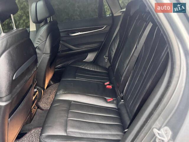 Серый БМВ Х6, объемом двигателя 2.99 л и пробегом 98 тыс. км за 33800 $, фото 68 на Automoto.ua