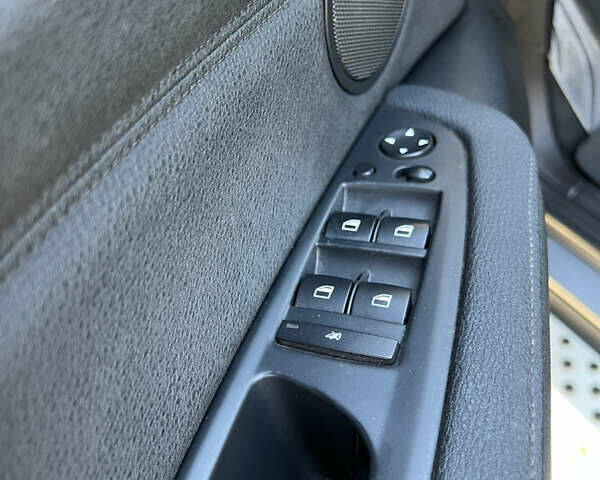 Серый БМВ Х6, объемом двигателя 2.98 л и пробегом 216 тыс. км за 19500 $, фото 27 на Automoto.ua