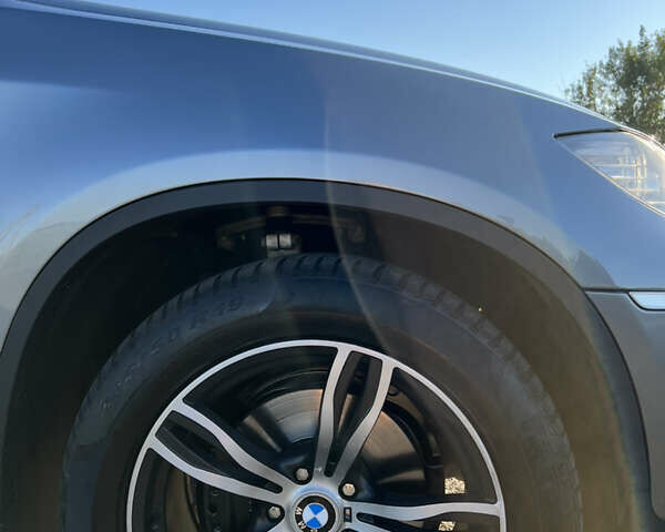 Серый БМВ Х6, объемом двигателя 2.98 л и пробегом 216 тыс. км за 19500 $, фото 23 на Automoto.ua