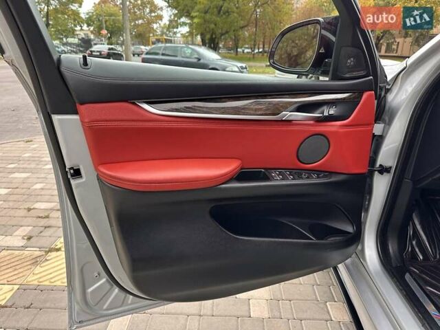 Серый БМВ Х6, объемом двигателя 4.39 л и пробегом 165 тыс. км за 26999 $, фото 130 на Automoto.ua