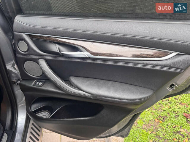 Серый БМВ Х6, объемом двигателя 2.99 л и пробегом 98 тыс. км за 33800 $, фото 56 на Automoto.ua