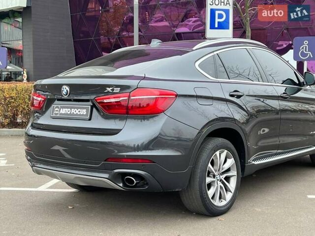 Серый БМВ Х6, объемом двигателя 2.99 л и пробегом 202 тыс. км за 29990 $, фото 8 на Automoto.ua