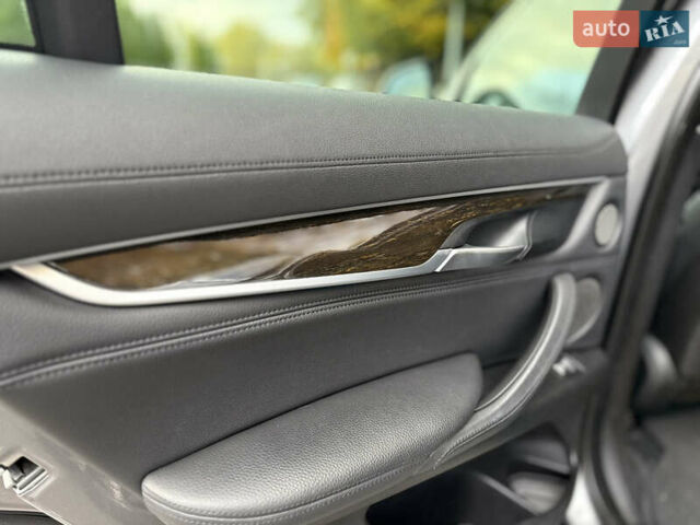 Серый БМВ Х6, объемом двигателя 2.98 л и пробегом 122 тыс. км за 25000 $, фото 16 на Automoto.ua