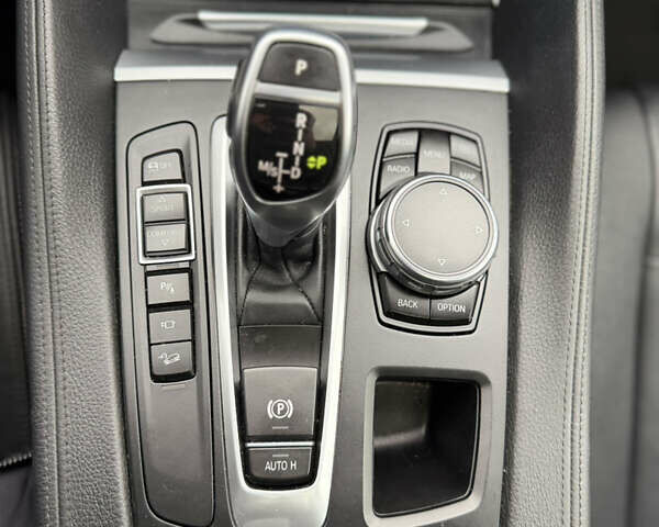 Серый БМВ Х6, объемом двигателя 3 л и пробегом 128 тыс. км за 33900 $, фото 34 на Automoto.ua