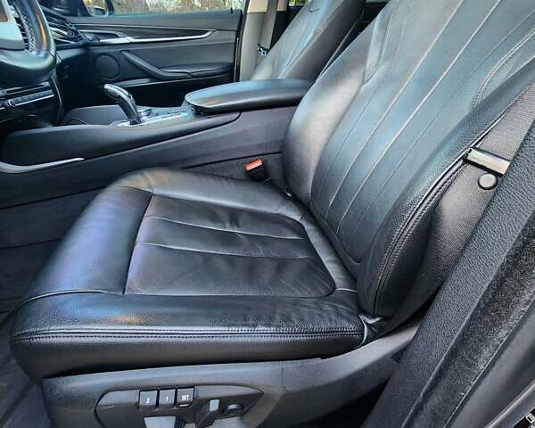 Сірий БМВ Х6, об'ємом двигуна 2.99 л та пробігом 117 тис. км за 35500 $, фото 20 на Automoto.ua