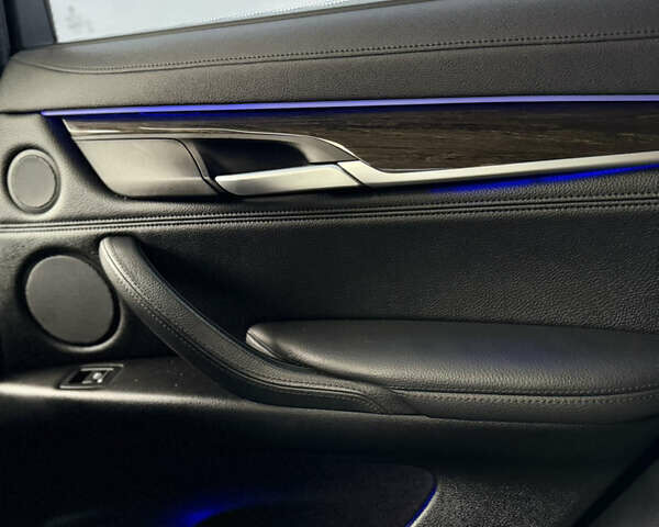 Серый БМВ Х6, объемом двигателя 3 л и пробегом 128 тыс. км за 33900 $, фото 22 на Automoto.ua