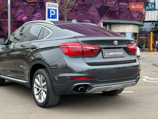 Серый БМВ Х6, объемом двигателя 2.99 л и пробегом 202 тыс. км за 29990 $, фото 5 на Automoto.ua