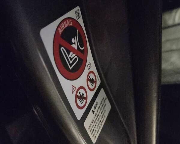 Сірий БМВ Х6, об'ємом двигуна 2.99 л та пробігом 117 тис. км за 35500 $, фото 65 на Automoto.ua