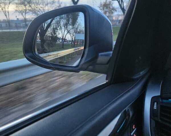 Серый БМВ Х6, объемом двигателя 2.99 л и пробегом 117 тыс. км за 35900 $, фото 81 на Automoto.ua