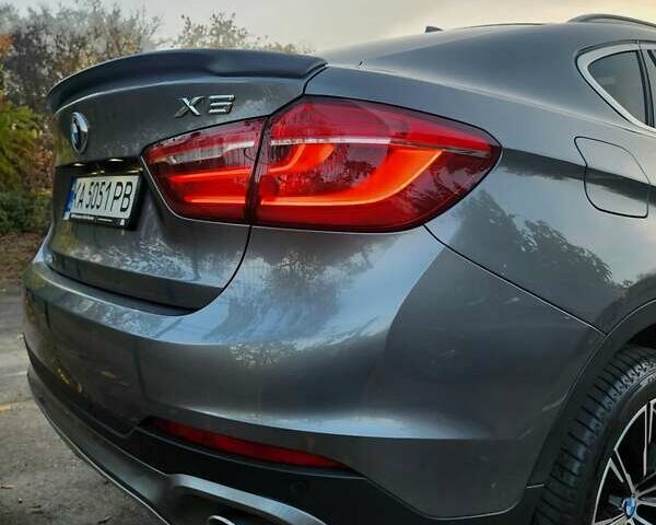 Серый БМВ Х6, объемом двигателя 2.99 л и пробегом 117 тыс. км за 35900 $, фото 4 на Automoto.ua