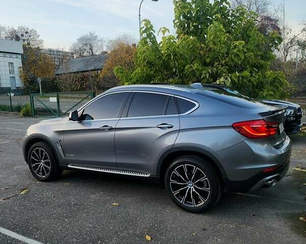 Серый БМВ Х6, объемом двигателя 2.99 л и пробегом 117 тыс. км за 35900 $, фото 14 на Automoto.ua