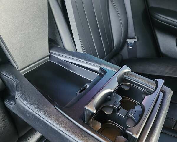 Сірий БМВ Х6, об'ємом двигуна 2.99 л та пробігом 117 тис. км за 35500 $, фото 27 на Automoto.ua