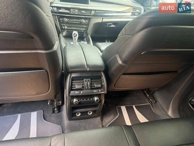 Серый БМВ Х6, объемом двигателя 2.98 л и пробегом 128 тыс. км за 28500 $, фото 7 на Automoto.ua
