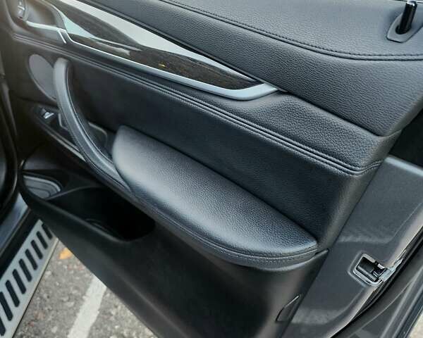 Серый БМВ Х6, объемом двигателя 2.99 л и пробегом 117 тыс. км за 35900 $, фото 31 на Automoto.ua