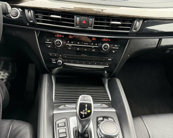 Серый БМВ Х6, объемом двигателя 3 л и пробегом 128 тыс. км за 33900 $, фото 23 на Automoto.ua