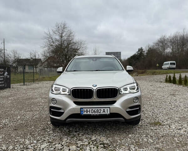 Серый БМВ Х6, объемом двигателя 3 л и пробегом 128 тыс. км за 33900 $, фото 4 на Automoto.ua