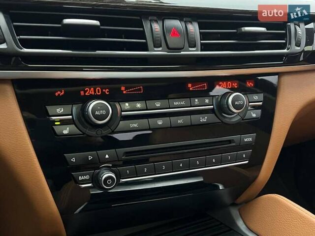 Серый БМВ Х6, объемом двигателя 2.99 л и пробегом 202 тыс. км за 29990 $, фото 32 на Automoto.ua