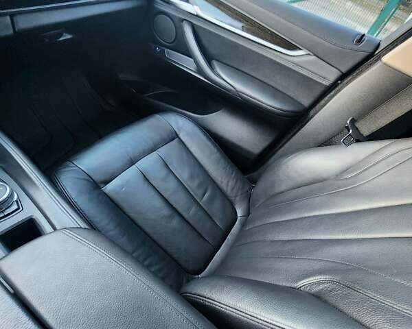 Серый БМВ Х6, объемом двигателя 2.99 л и пробегом 117 тыс. км за 35900 $, фото 28 на Automoto.ua