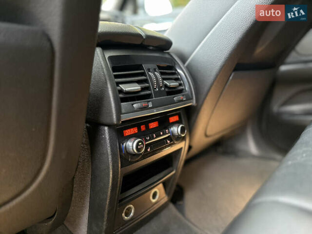 Серый БМВ Х6, объемом двигателя 2.98 л и пробегом 122 тыс. км за 25000 $, фото 15 на Automoto.ua