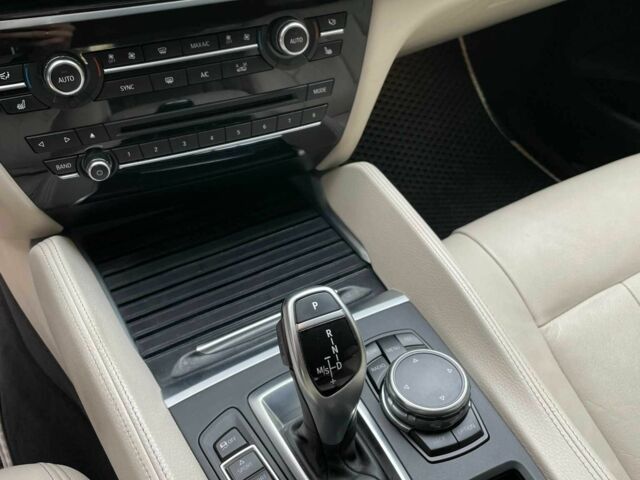 Сірий БМВ Х6, об'ємом двигуна 3 л та пробігом 122 тис. км за 28500 $, фото 10 на Automoto.ua