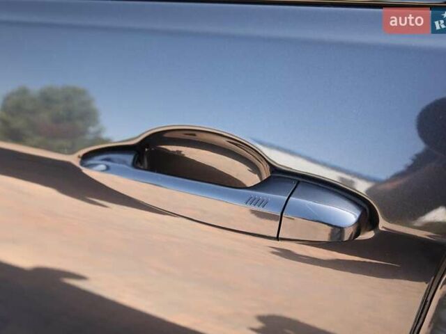 Сірий БМВ Х6, об'ємом двигуна 2.99 л та пробігом 190 тис. км за 38500 $, фото 11 на Automoto.ua