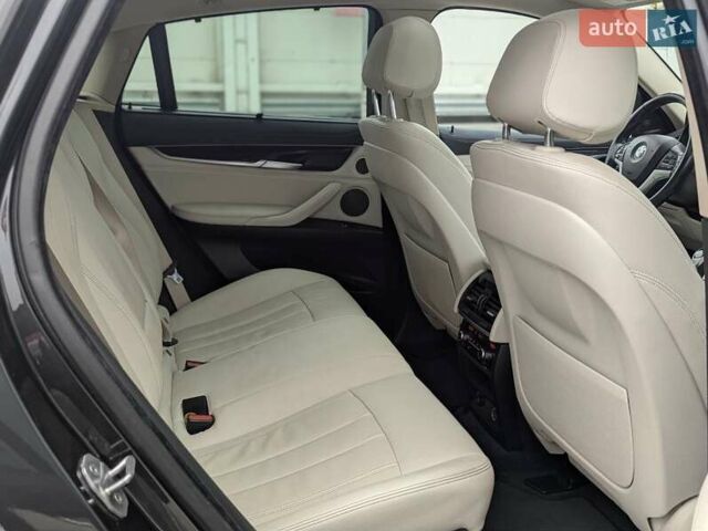 Серый БМВ Х6, объемом двигателя 2.98 л и пробегом 143 тыс. км за 25500 $, фото 27 на Automoto.ua