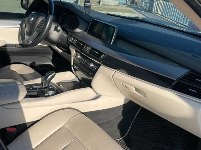 Сірий БМВ Х6, об'ємом двигуна 3 л та пробігом 122 тис. км за 28500 $, фото 4 на Automoto.ua