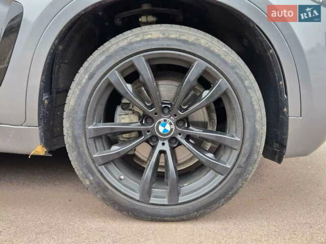 Сірий БМВ Х6, об'ємом двигуна 3 л та пробігом 106 тис. км за 31800 $, фото 5 на Automoto.ua