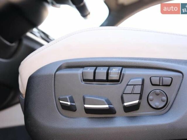 Сірий БМВ Х6, об'ємом двигуна 2.99 л та пробігом 190 тис. км за 38500 $, фото 23 на Automoto.ua