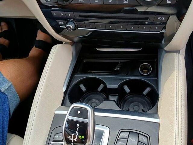 Серый БМВ Х6, объемом двигателя 3 л и пробегом 144 тыс. км за 25000 $, фото 8 на Automoto.ua