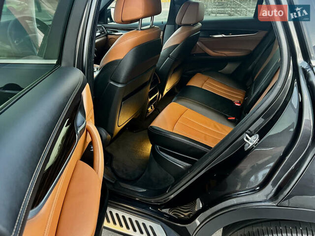 Серый БМВ Х6, объемом двигателя 2.98 л и пробегом 140 тыс. км за 30900 $, фото 18 на Automoto.ua